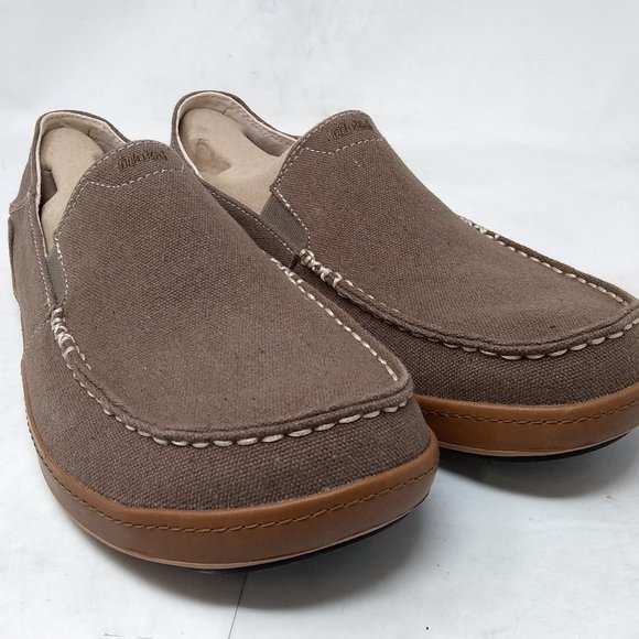 olukai puhalu canvas shoe